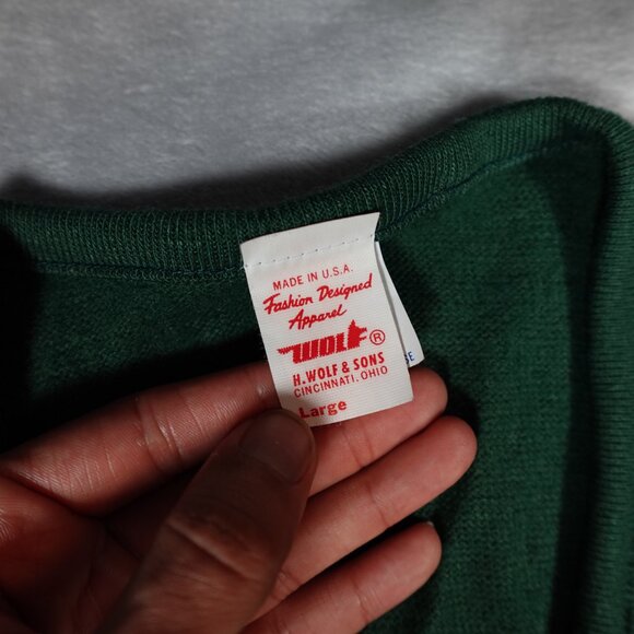 Vintage Siena College V Neck Sweater Mens L Slim Short Fit H Wolf & Sons USA 70s - Picture 4 of 10